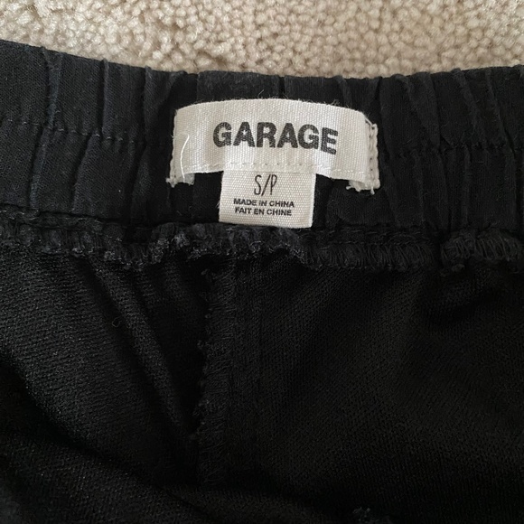 Garage Black Low-rise Lace Shorts - Picture 5 of 5